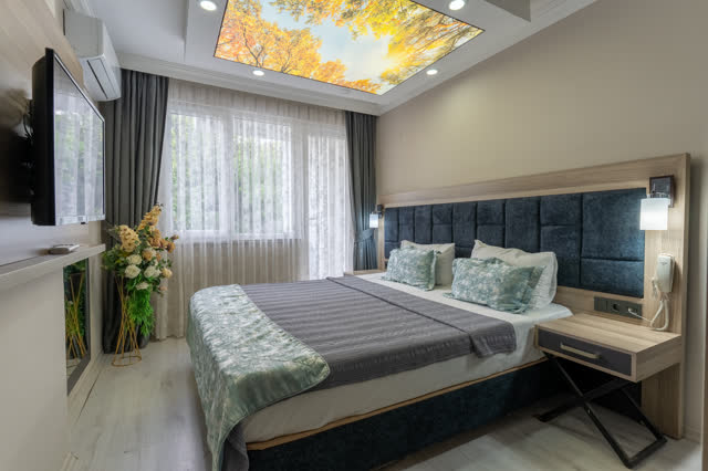 Life Pool Suite Hotel — Oda